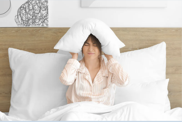 Alvás perimenopauzában – miért romlik, és mit tehetsz érte tudatosan?